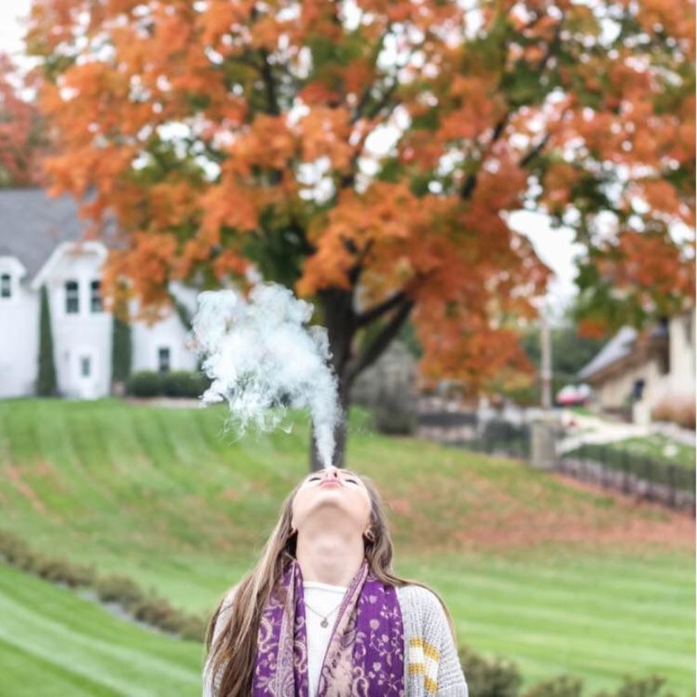 Meet your Posher, Janelle